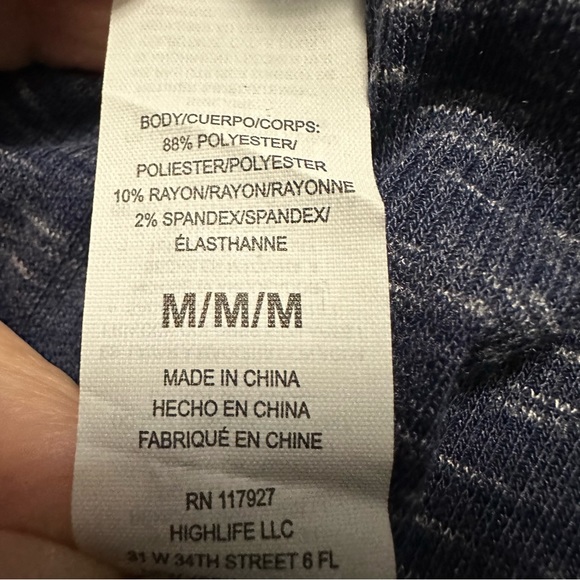 GAIAM | Relaxed Ribbed Long Sleeve Yoga Top | NWT | - Picture 9 of 10